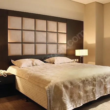 Tonight 10 Numara Apartahotel Estambul